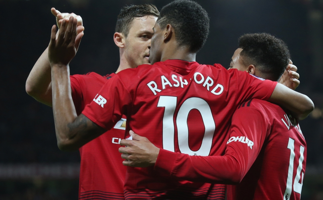 正推动着马 正推动着马